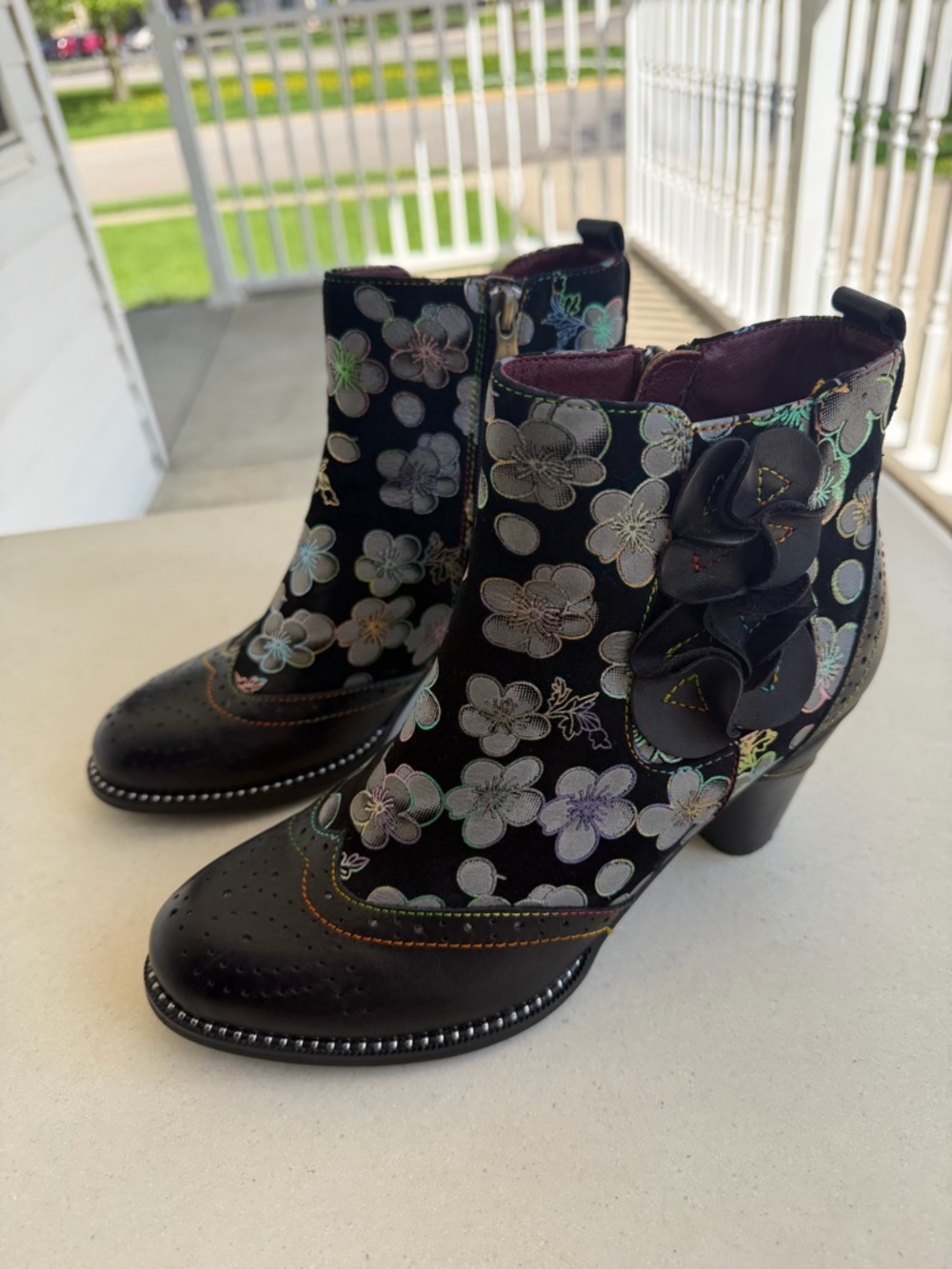 Spring Step L'Artiste Glynn Women's Floral Oxford Bootie Sz 38/ US 8.5